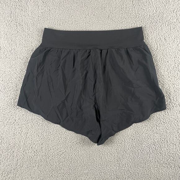 Fabletics Women's Large Black Polyester Elastane Nylon Sun Chaser 4in Short - Picture 11 of 11